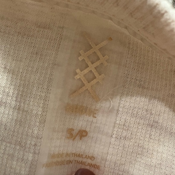 Rhone Signature Rib Crew Neck - Picture 4 of 4